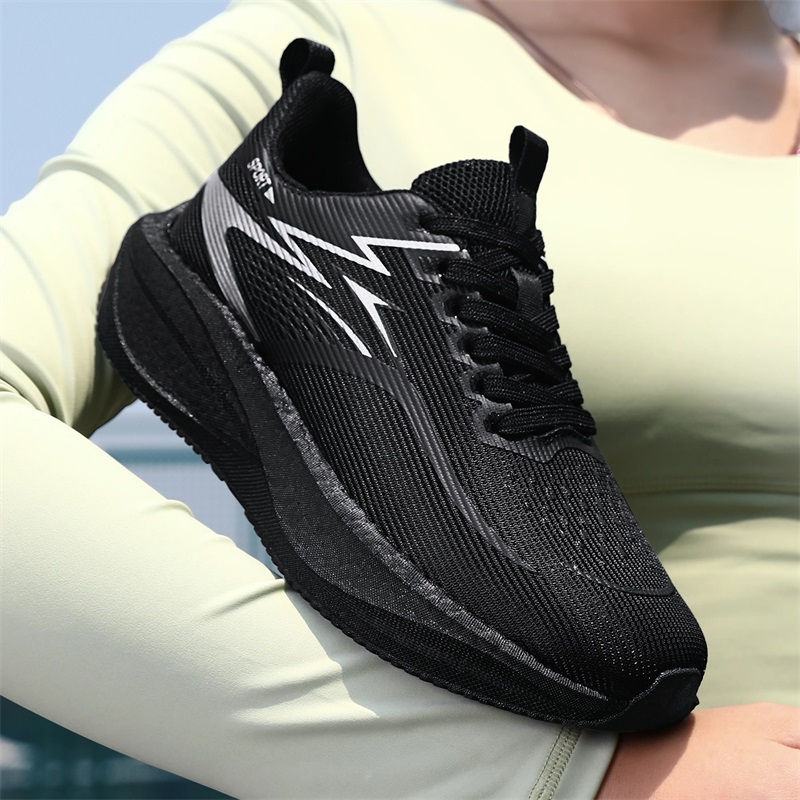Marathon Men‘s Running Shoes C - огляд і ціна Breathable Mesh Athletic Shoes