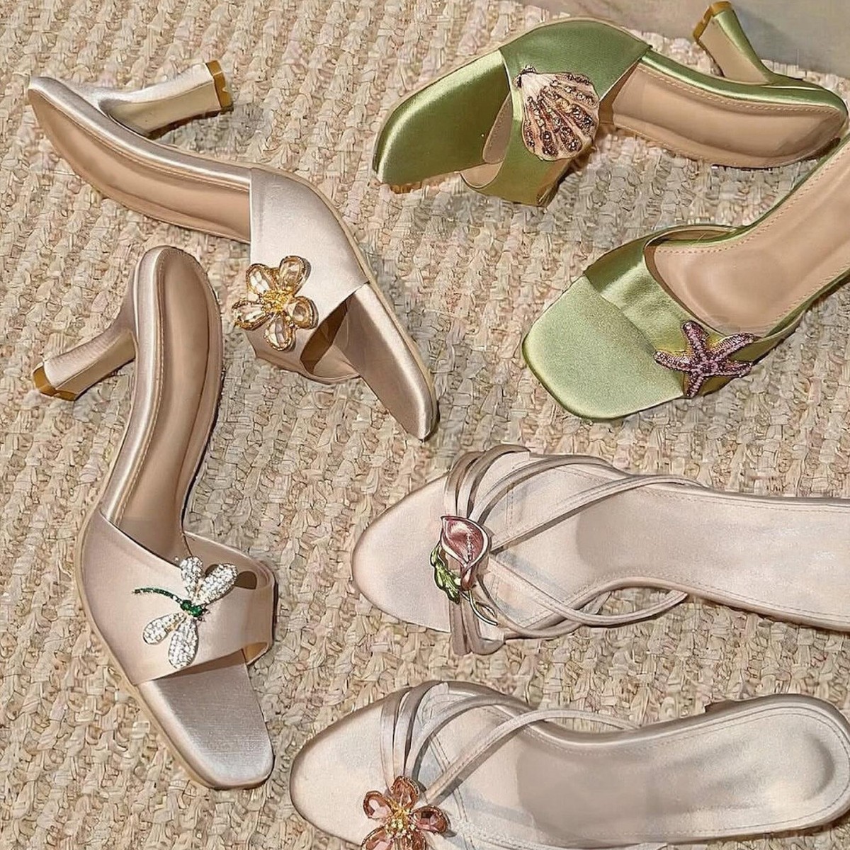 Thai Rhinestone Square Toe Hig - огляд і ціна Sandals